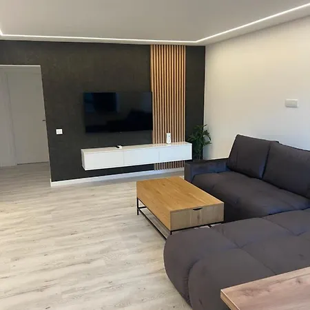 Modern Premium Apartment 1 Targoviste Exterior photo