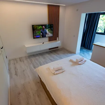 Modern Premium Apartment 1 Targoviste Exterior photo