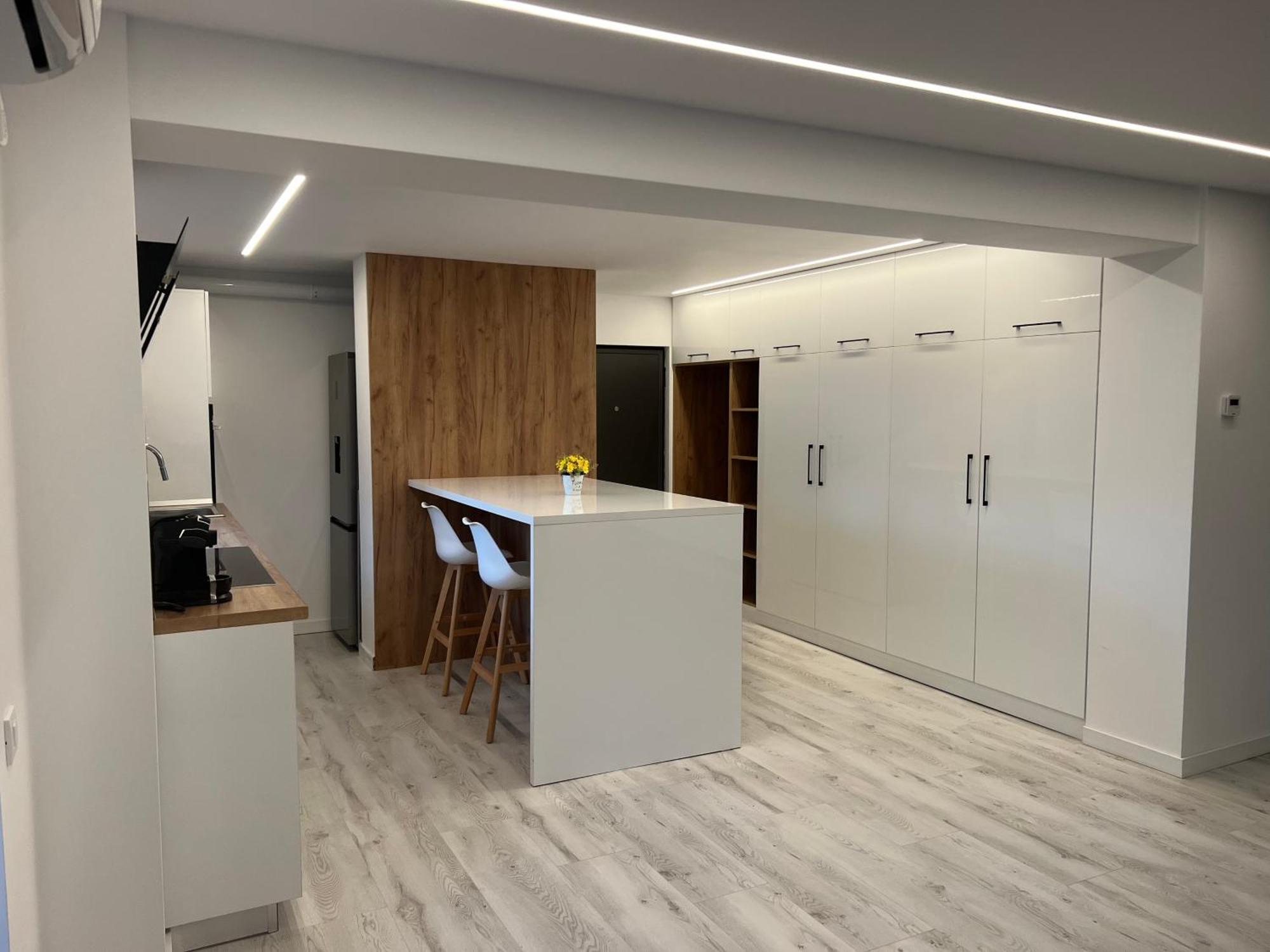 Modern Premium 1 * Targoviste