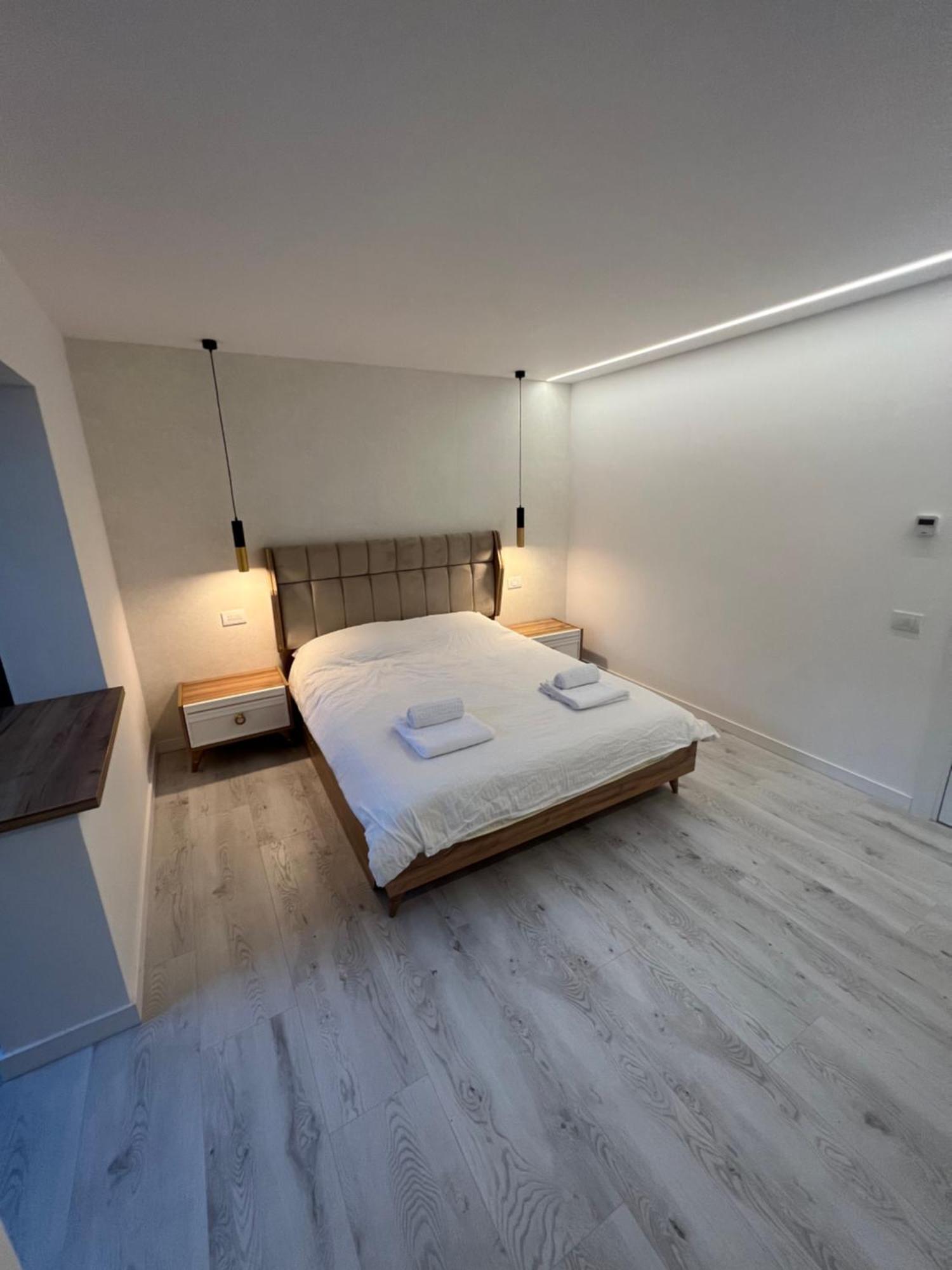 Modern Premium 1 Apartment Targoviste